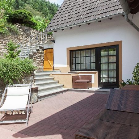 A Modern Apartment In The Hunsr Ck Region S Romantic Drohn Valley Merschbach Kültér fotó