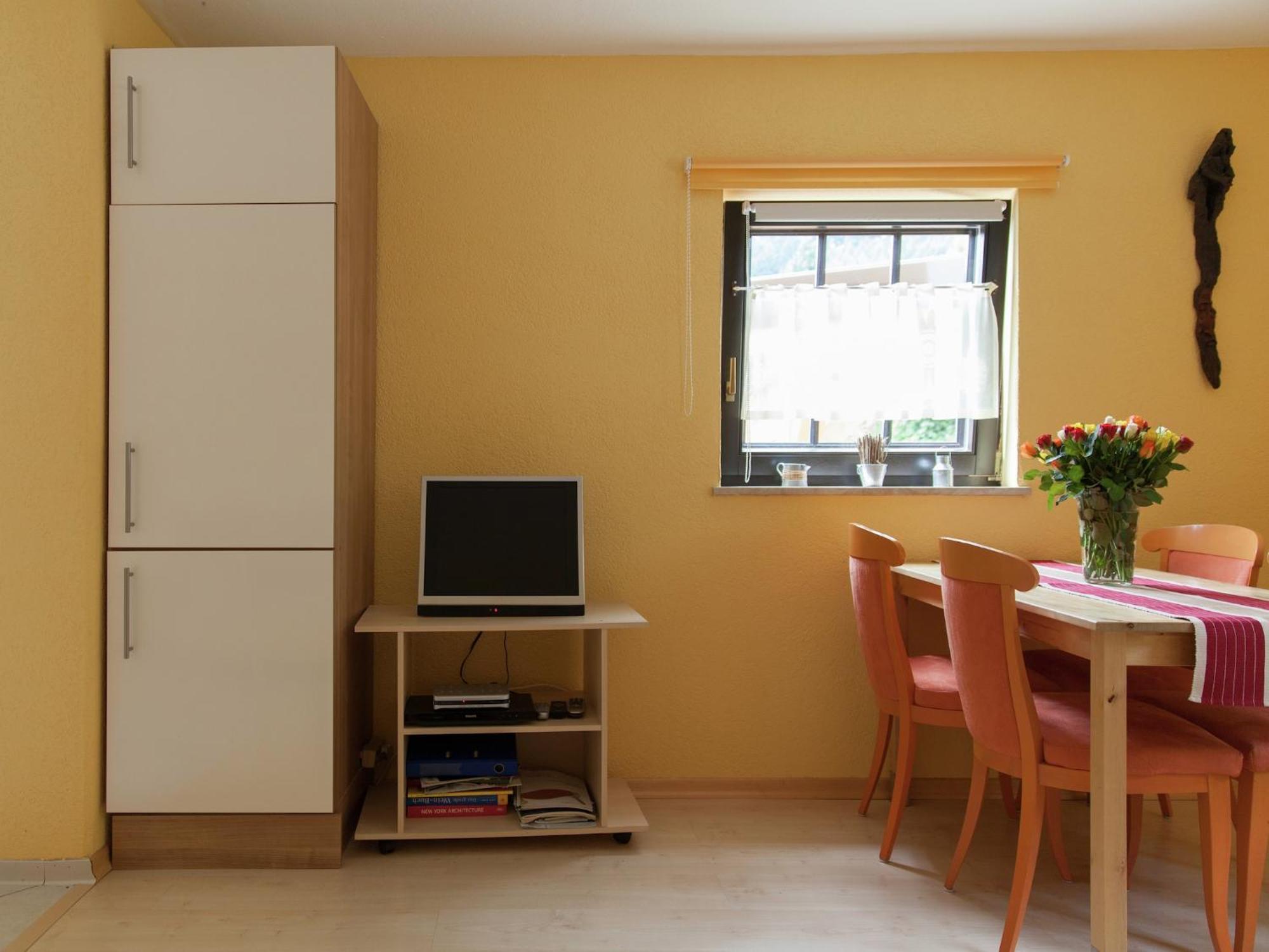 A Modern Apartment In The Hunsr Ck Region S Romantic Drohn Valley Merschbach Kültér fotó