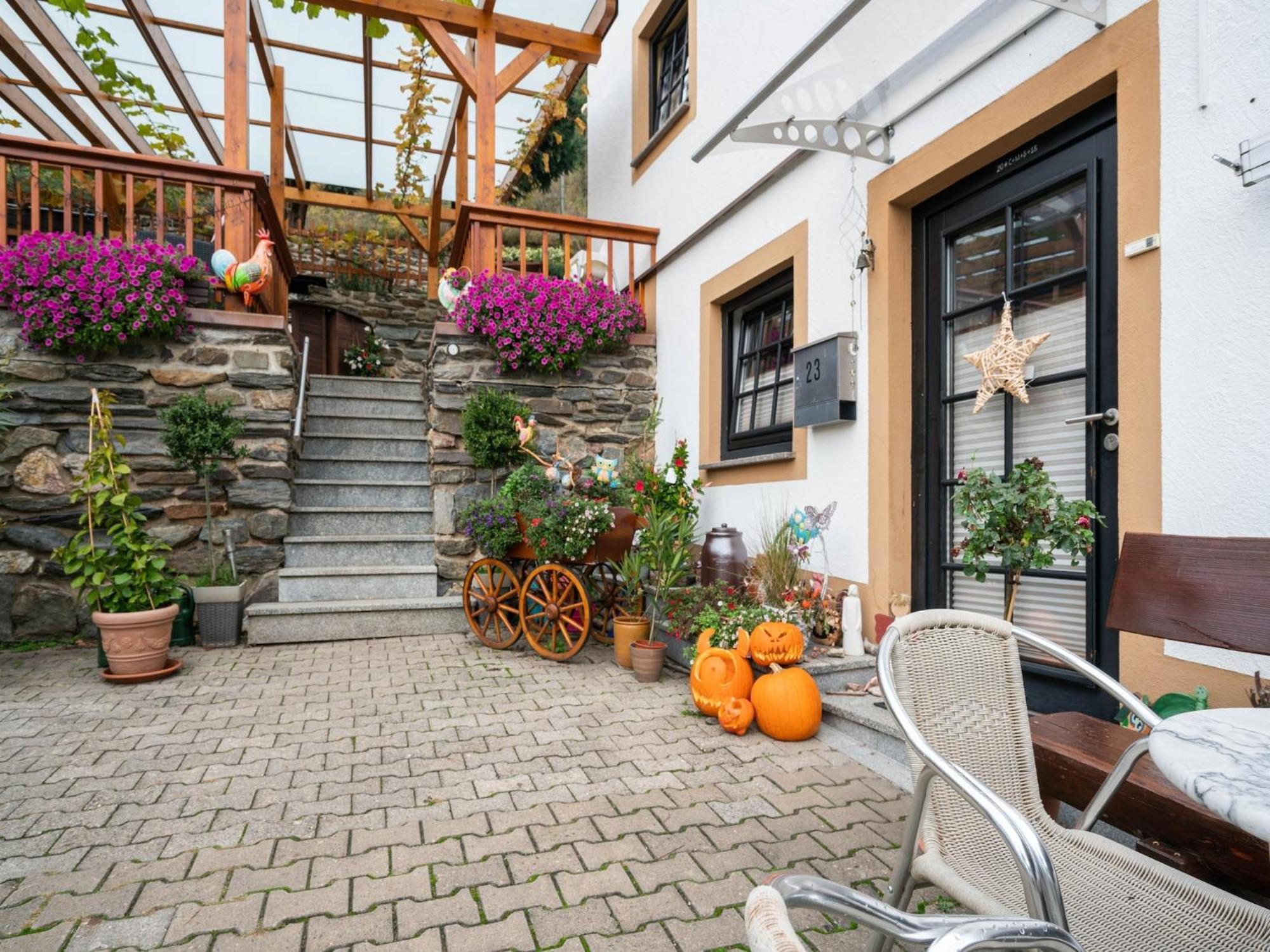 A Modern Apartment In The Hunsr Ck Region S Romantic Drohn Valley Merschbach Kültér fotó