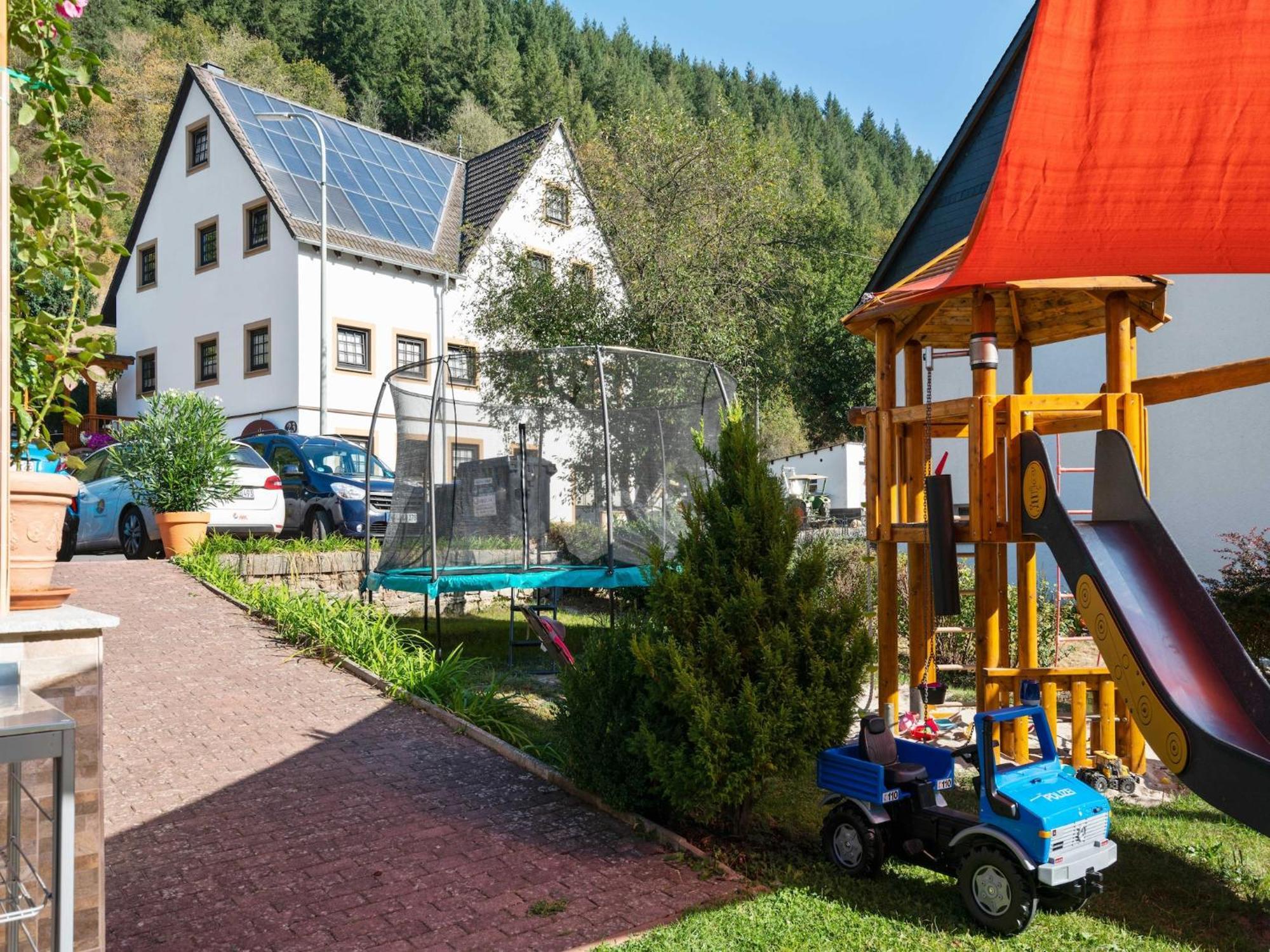 A Modern Apartment In The Hunsr Ck Region S Romantic Drohn Valley Merschbach Kültér fotó