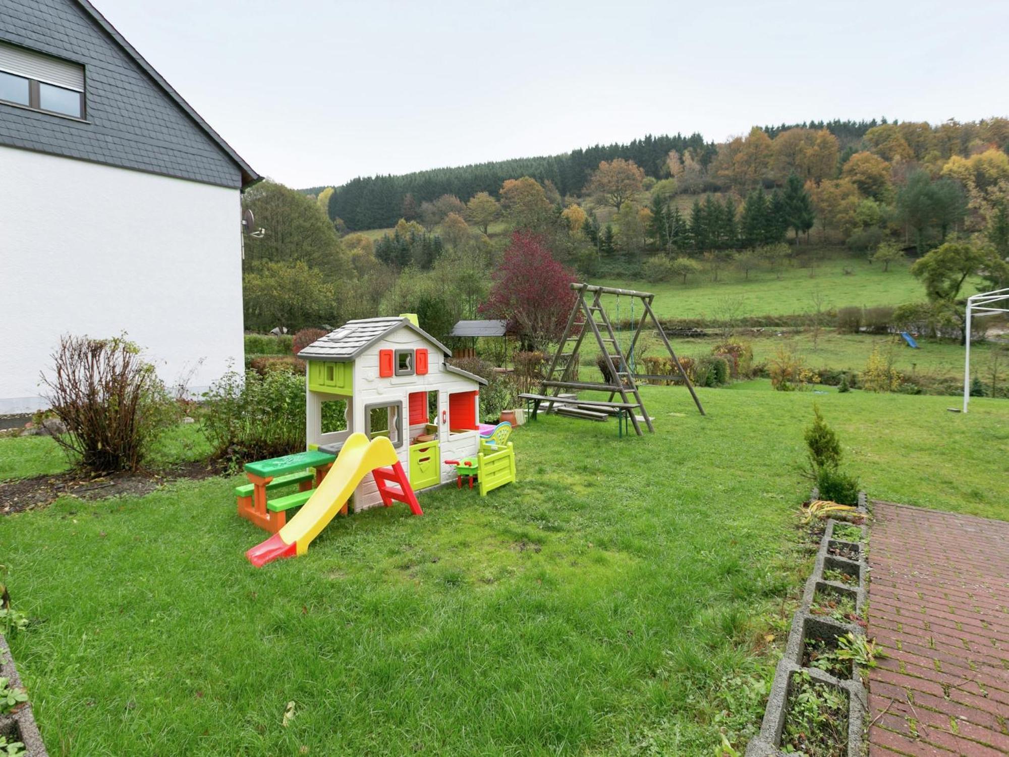 A Modern Apartment In The Hunsr Ck Region S Romantic Drohn Valley Merschbach Kültér fotó